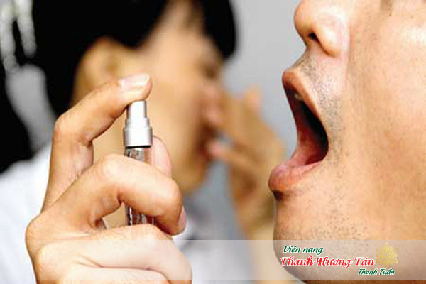 Thuốc xịt chống hôi miệng không có tác dụng điều trị hôi miệng