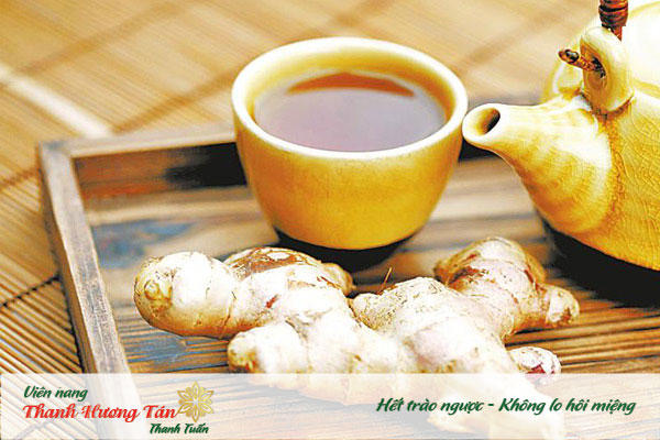 Uống trà gừng giúp cải thiện tình trạng chua miệng sau khi ăn