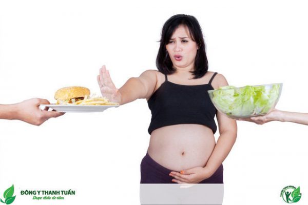 Lạt miệng khi mang thai khiến bạn “sợ” ăn